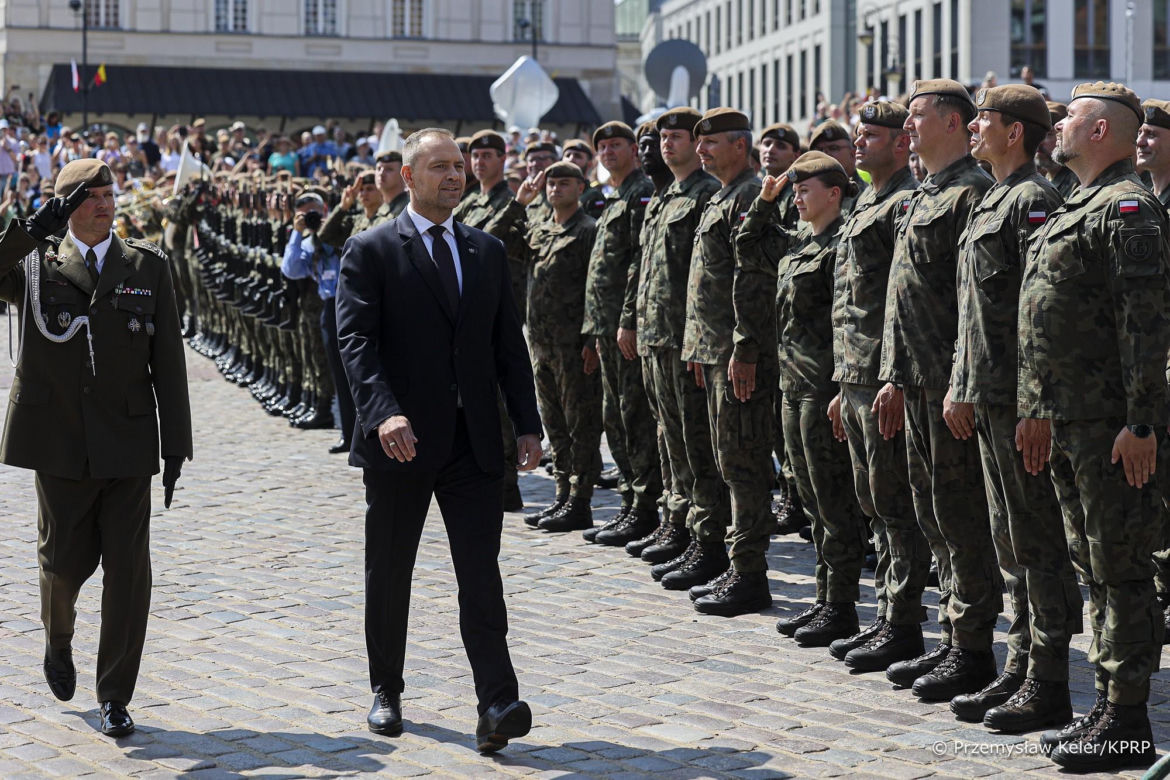 Prezydent Nawrocki o żołnierzach 18. brygady Obrony Terytorialnej: "zawsze blisko i zawsze gotowi służyć drugiemu człowiekowi"