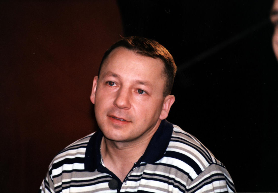 Zbigniew Zamachowski kiedyś i dziś. Tak przez lata zmieniał się głos Shreka i aktor z "Trzech kolorów"