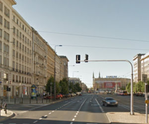 Warszawa kiedyś i dziś. Zobacz, ile się zmieniło przez 40 lat! [ARCHIWALNE ZDJĘCIA]