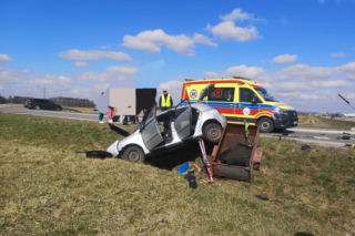 Rozbite auta i ranni na drodze. Wypadek w gminie Szczurowa [ZDJĘCIA]