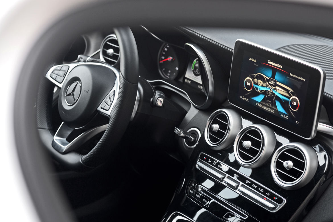	2014 Mercedes-Benz Klasa C Limuzyna C200