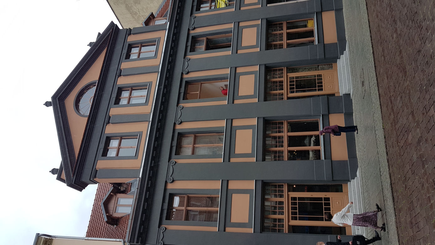 PGE Toruń wspiera likwidację "dymiących kominów". Te budynki zostały podłączone