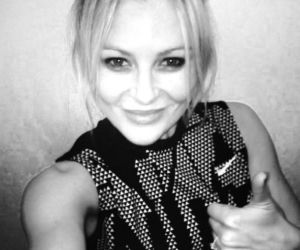 Karlien Van Jaarsveld 3