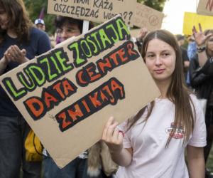 Protest w Piasecznie przeciwko Data Center