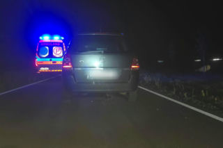 Tragedia pod Elblągiem. 15-latek na hulajnodze zginął po zderzeniu z autem