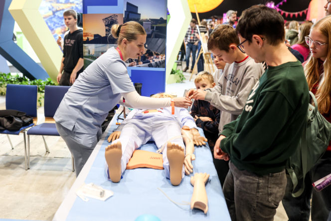 Festiwal Nauki w Katowicach 2025 odbywa się w MCK