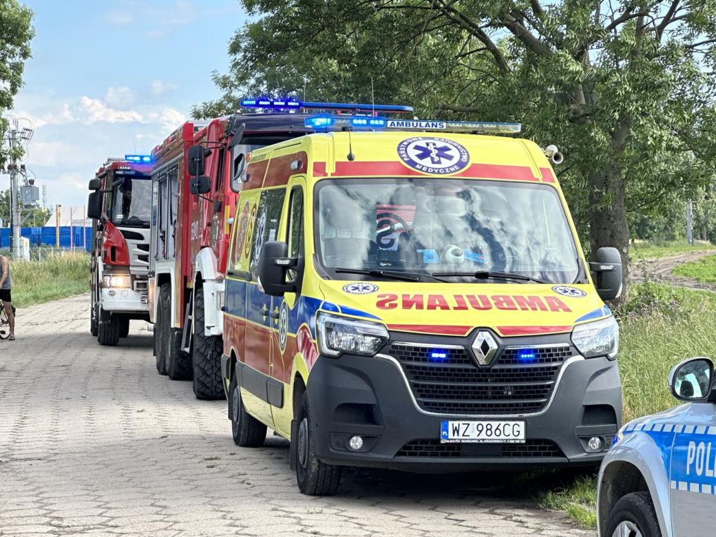 Koszmarny finał pierwszego dnia wakacji. 14-latek utonął w stawie pod Warszawą. Był na rybach z wujkiem