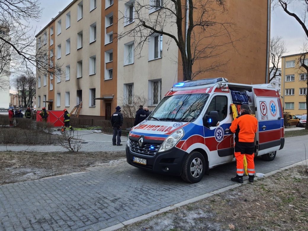 Dramatyczny pożar w bloku na Pradze