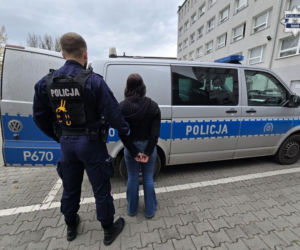 Nastolatkowie zaatakowali kolegę tłuczkiem do mięsa