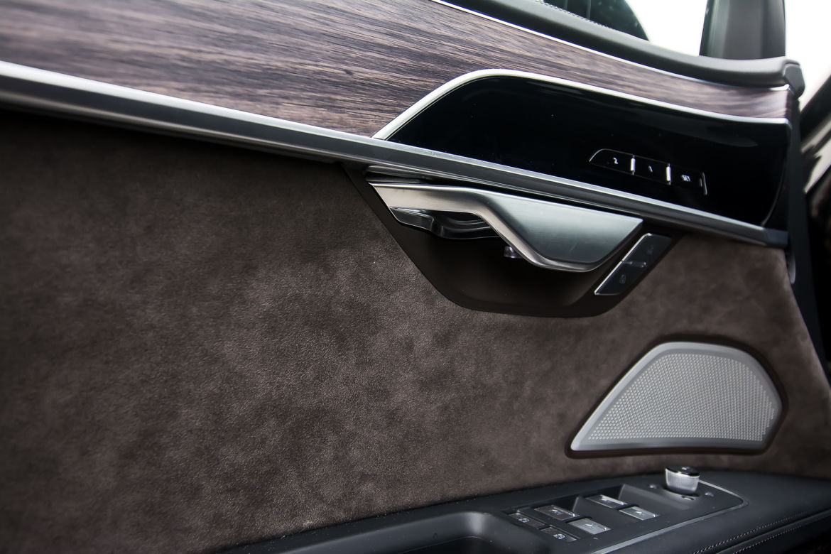 Audi A8 L 55 TFSI quattro: cyfrowa limuzyna