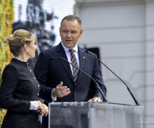 Narodowe czytanie z Karolem i Martą Nawrockimi