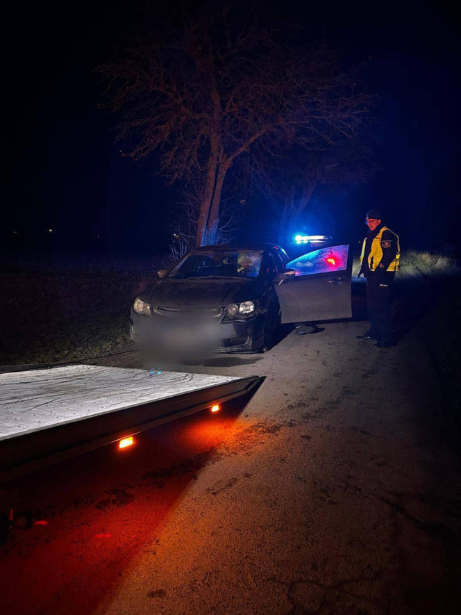 Koszmar na drodze. 26-letni pieszy zginął mimo kamizelki odblaskowej!