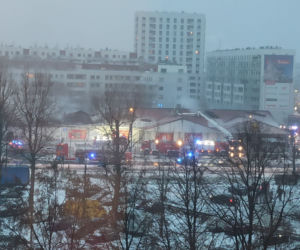 Gigantyczny pożar Lidla na Bielanach