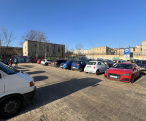 Parking przy Ćwiczni