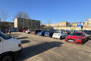 Parking przy Ćwiczni