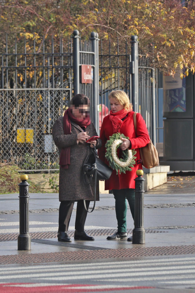 Katarzyna Bosacka w parku