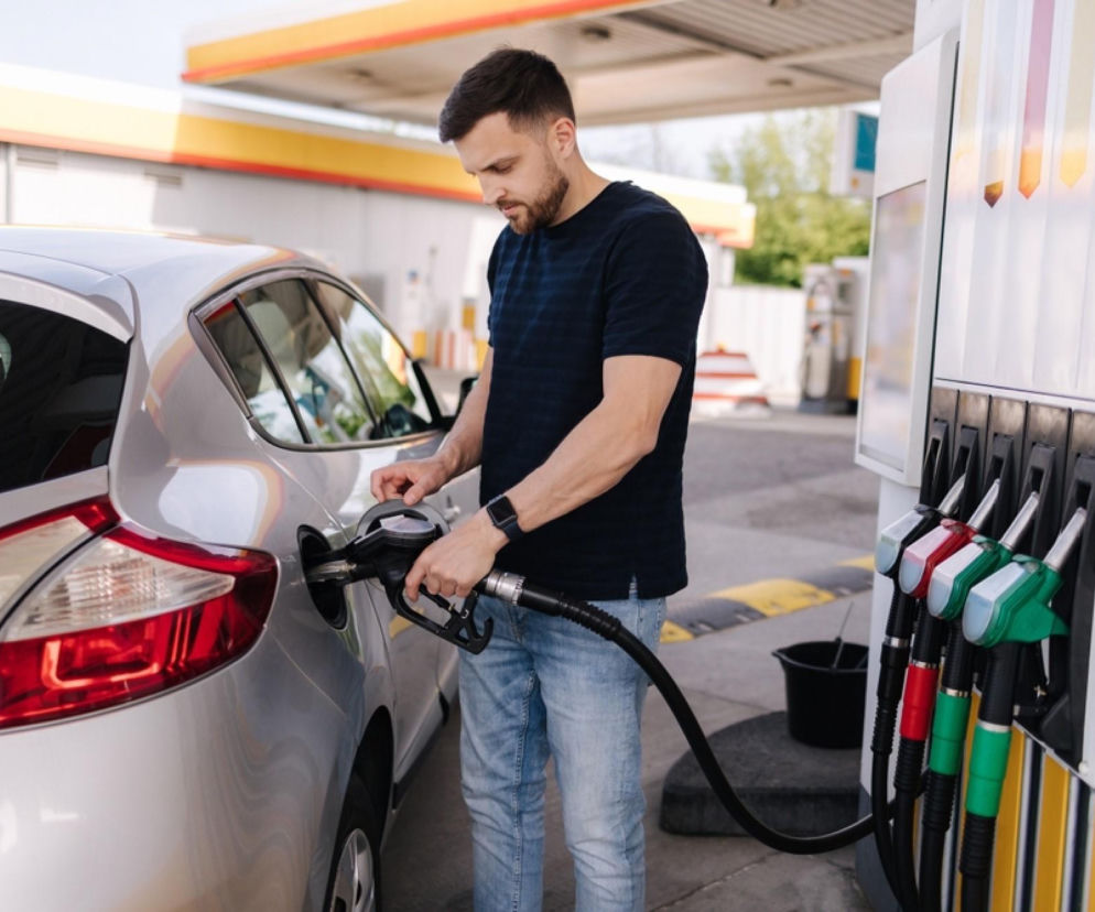 Niemcy masowo tankują w Polsce. To miasto wprowadza limit dla przyjezdnych