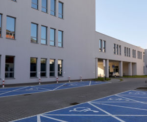 Nowy szpital w Legionowie bez SORu i porodówki. Wpadka ministra? 