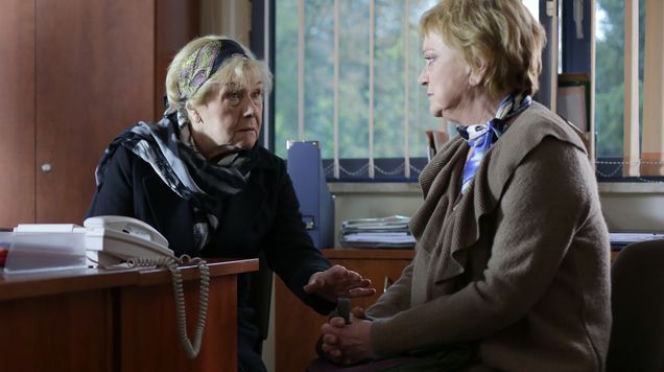 M jak miłość odcinek 1351, Kisielowa (Małgorzata Różniatowska), Barbara (Teresa Lipowska)