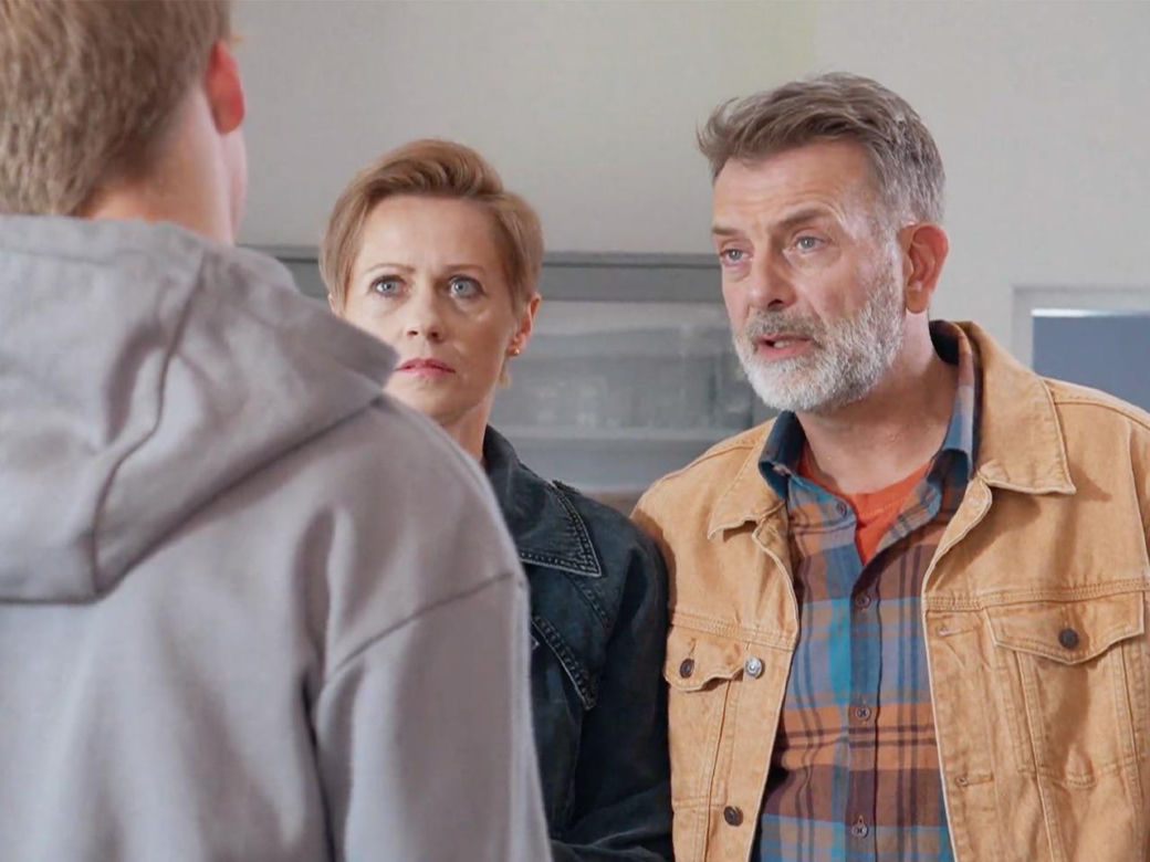 Na sygnale, odcinek 659: Anna (Lea Oleksiak), Wiktor (Wojciech Kuliński), Czarek (Maksymilian Balcerowski)