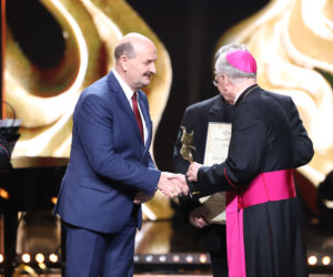 Złoty Feniks 2020 dla arcybiskupa Marka Jędraszewskiego. Za nami uroczysta gala wręczenia nagród