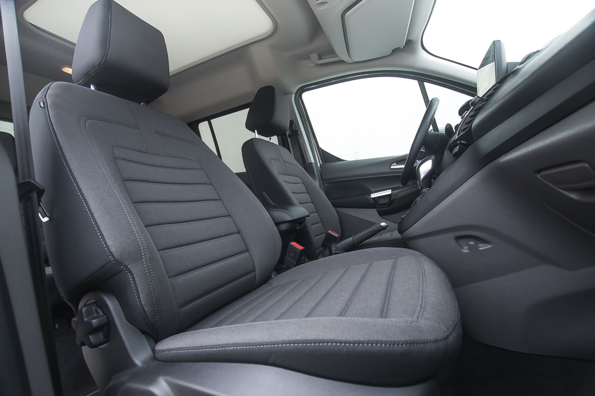 Ford Turneo Connect Titanium 1.5 D 120 KM AT8
