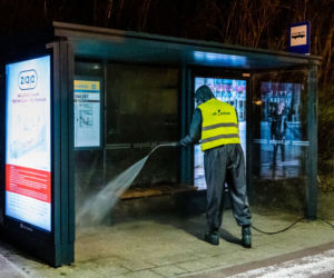 Koronawirus w Trójmieście. Tak zabijają zarazę na ulicach [ZDJĘCIA]