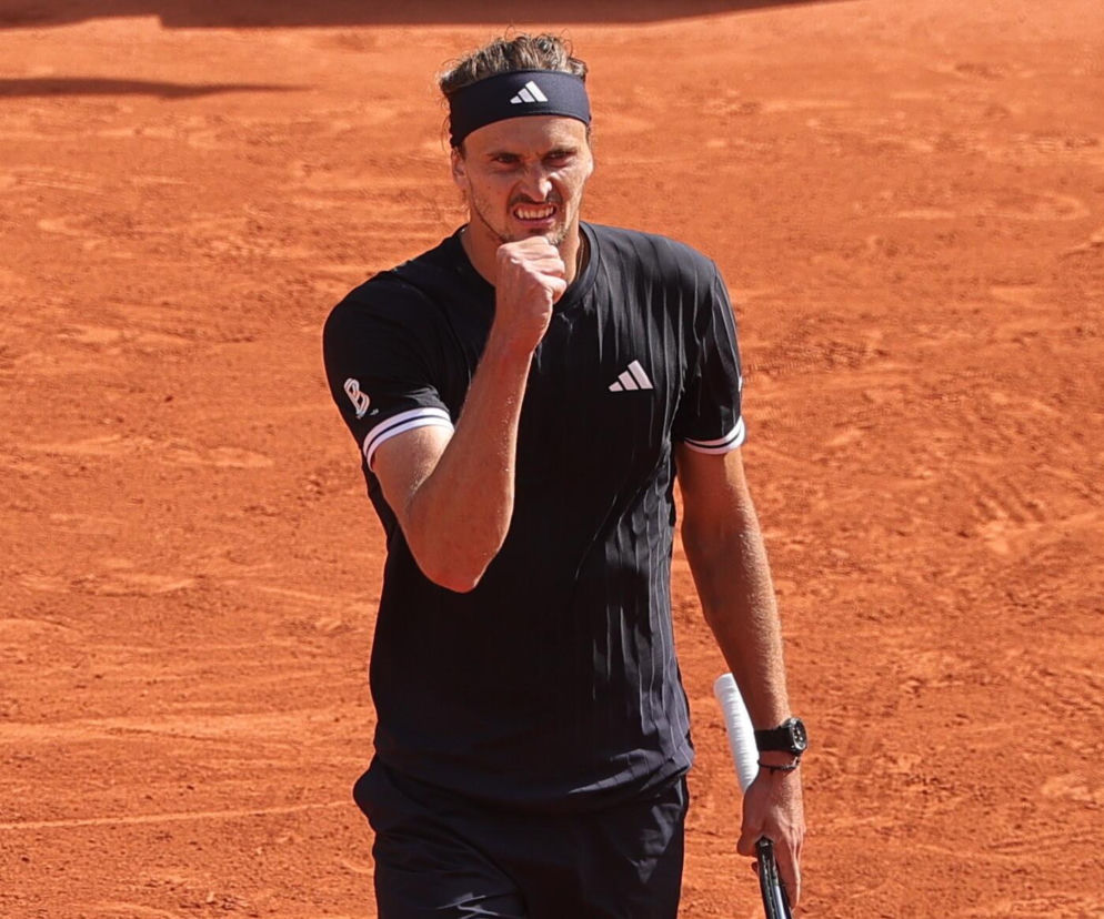 Alexander Zverev triumfuje we French Open. Pokonał Flavia Cobollego w morderczym finale