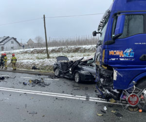 Potworny wypadek w Tęgoborzu. Nie żyje 30-letni mężczyzna