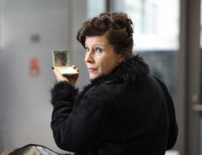PRZYJACIÓŁKI 2 sezon odc. 22. Stefa (Dorota Kolak), matka Zuzy