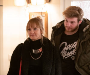 Na Wspólnej, odc. 3066. Sandra (Michalina Robakiewicz), diler i muzyk Patryk (Piotr Pacek)