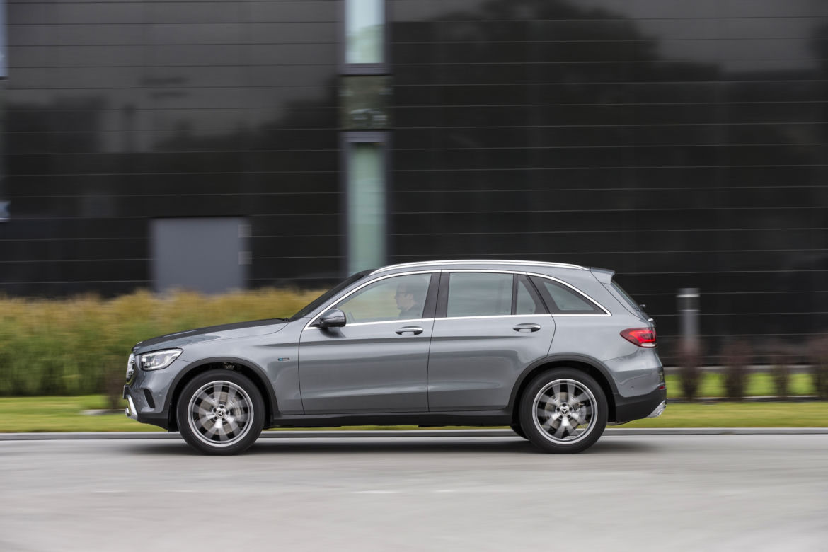 Mercedes-Benz GLC 300e 4MATIC (2020)