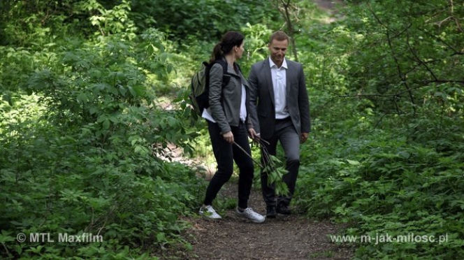 M jak miłość odc. 1075. Sonia (Marta Król), Andrzej (Krystian Wieczorek)