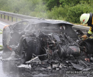 Lamborghini Aventador warte milion spłonęło na autostradzie