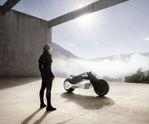 BMW Vision Next Concept 100 – bez kasku, bez upadków