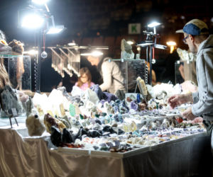 Giełda minerałów w Spodku przyciągnęła tłumy! GeoExpo ekspozycję wspaniałych cudeniek