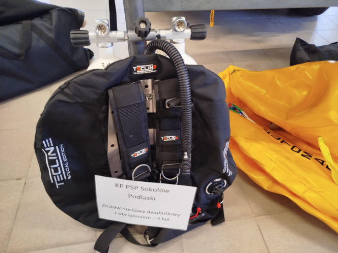 Nowy sprzęt trafi do strażaków z Siedlec, Łosic, Makowa Mazowieckiego, Ostrołęki, Ostrowi Mazowieckiej, Pułtuska, Sokołowa Podlaskiego, Węgrowa i Wyszkowa