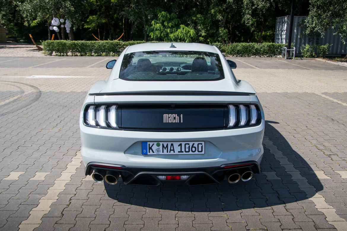 2021 Ford Mustang Mach 1