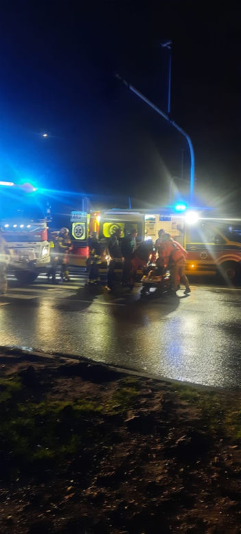 Wypadek w Katowicach. Samochód potrącił kobietę na przejściu dla pieszych