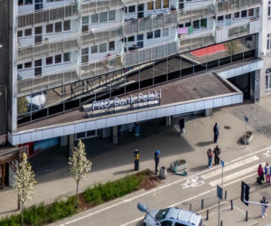 Blok przy Targowej 42 w Warszawie