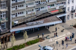 Blok przy Targowej 42 w Warszawie