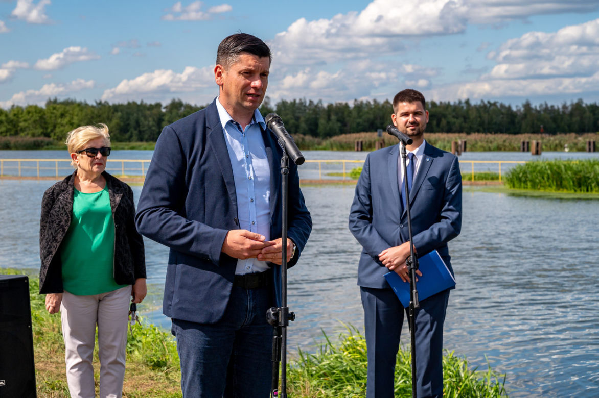Rowerem na pociąg. Ścieżka na Kanale Łączańskim to nie tylko piękne widoki