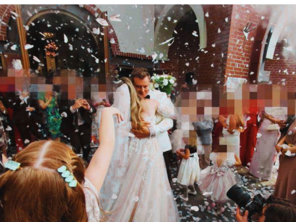 Poruszający moment na ślubie Rafała Brzozowskiego! Tego się państwo młodzi nie spodziewali