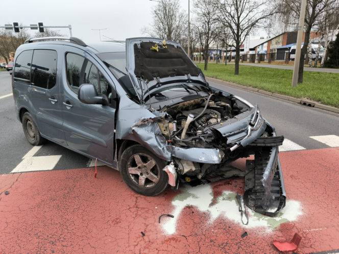 Wypadek na Konstytucji 3 Maja w Lesznie