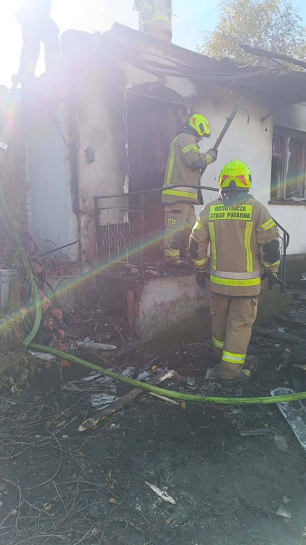 Tragedia pod Żninem. Mężczyzna nie żyje, dom stanął w ogniu! [ZDJĘCIA]