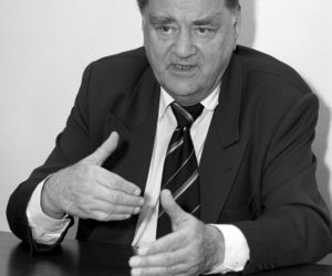 Jan Olszewski nie żyje