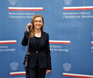Te piękne kobiety służą w Policji