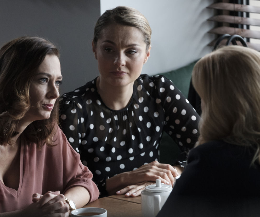 Przyjaciółki 11 sezon odcinek 130 Zuza (Anita Sokołowska), Inga (Małgorzata Socha)