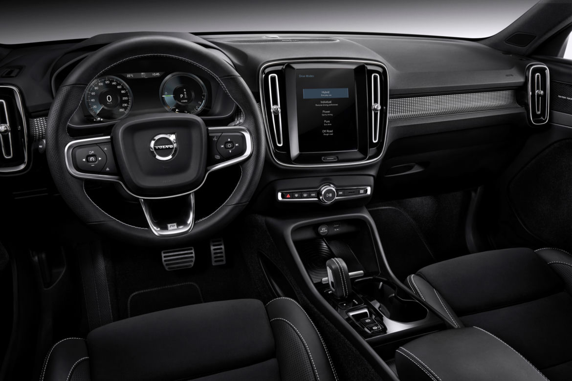 Volvo XC40 Recharge T5