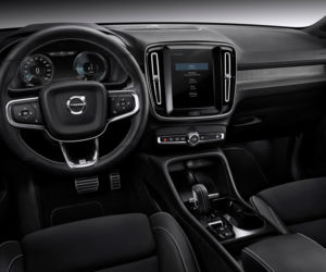 Volvo XC40 Recharge T5